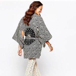 *NEW* band of gypsies kimono